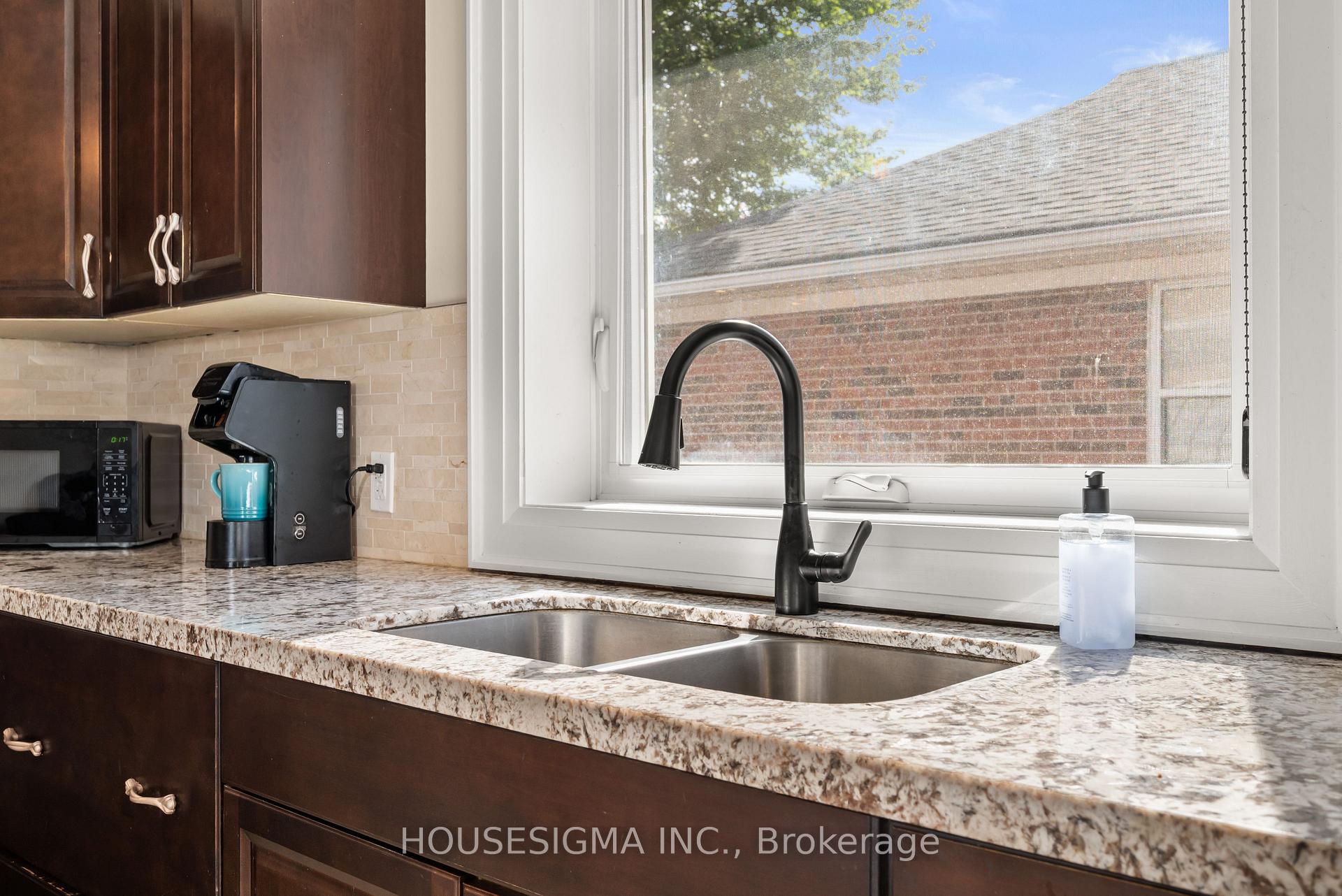 Photo 7 of 309 Baldwin Street, Oshawa, Donevan — HOMEH
