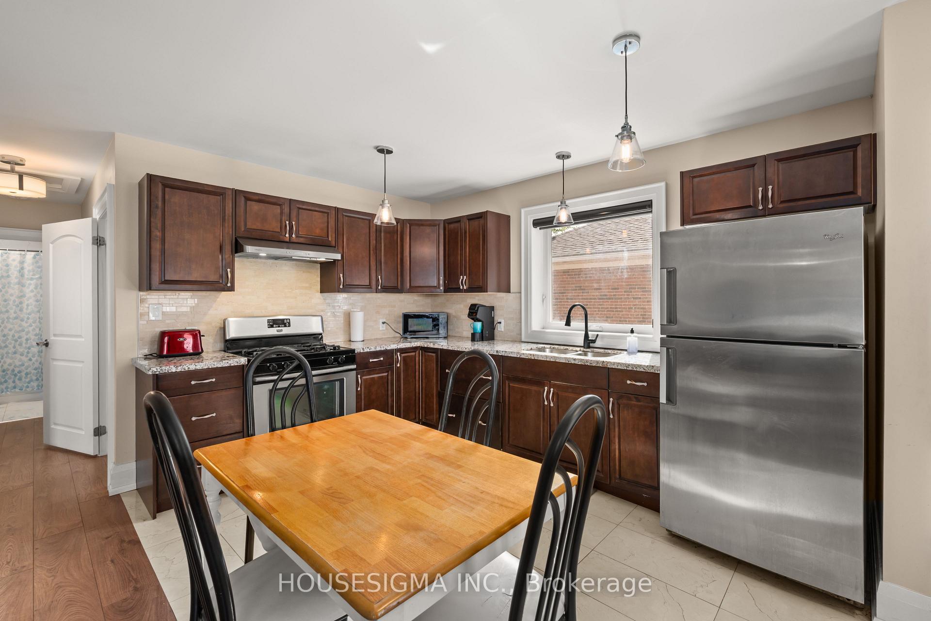 Photo 8 of 309 Baldwin Street, Oshawa, Donevan — HOMEH