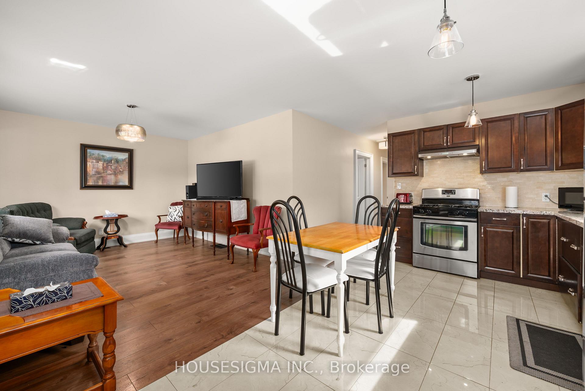Photo 13 of 309 Baldwin Street, Oshawa, Donevan — HOMEH