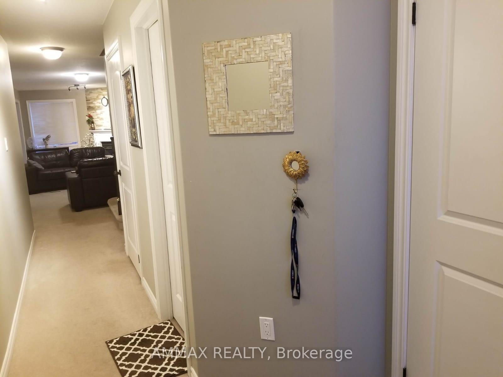 Photo 4 of 51 Wyndham Circle, Georgina, Sutton & Jackson's Point — HOMEH