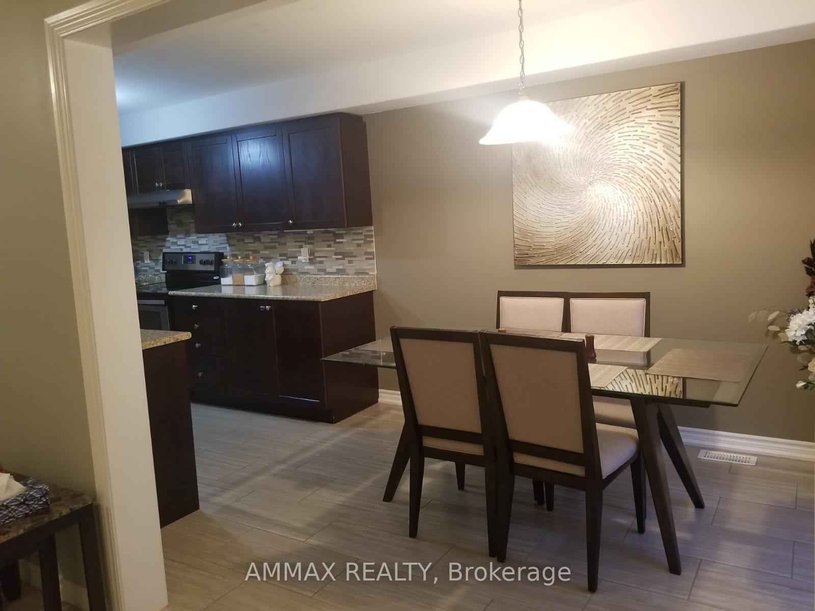 Photo 9 of 51 Wyndham Circle, Georgina, Sutton & Jackson's Point — HOMEH