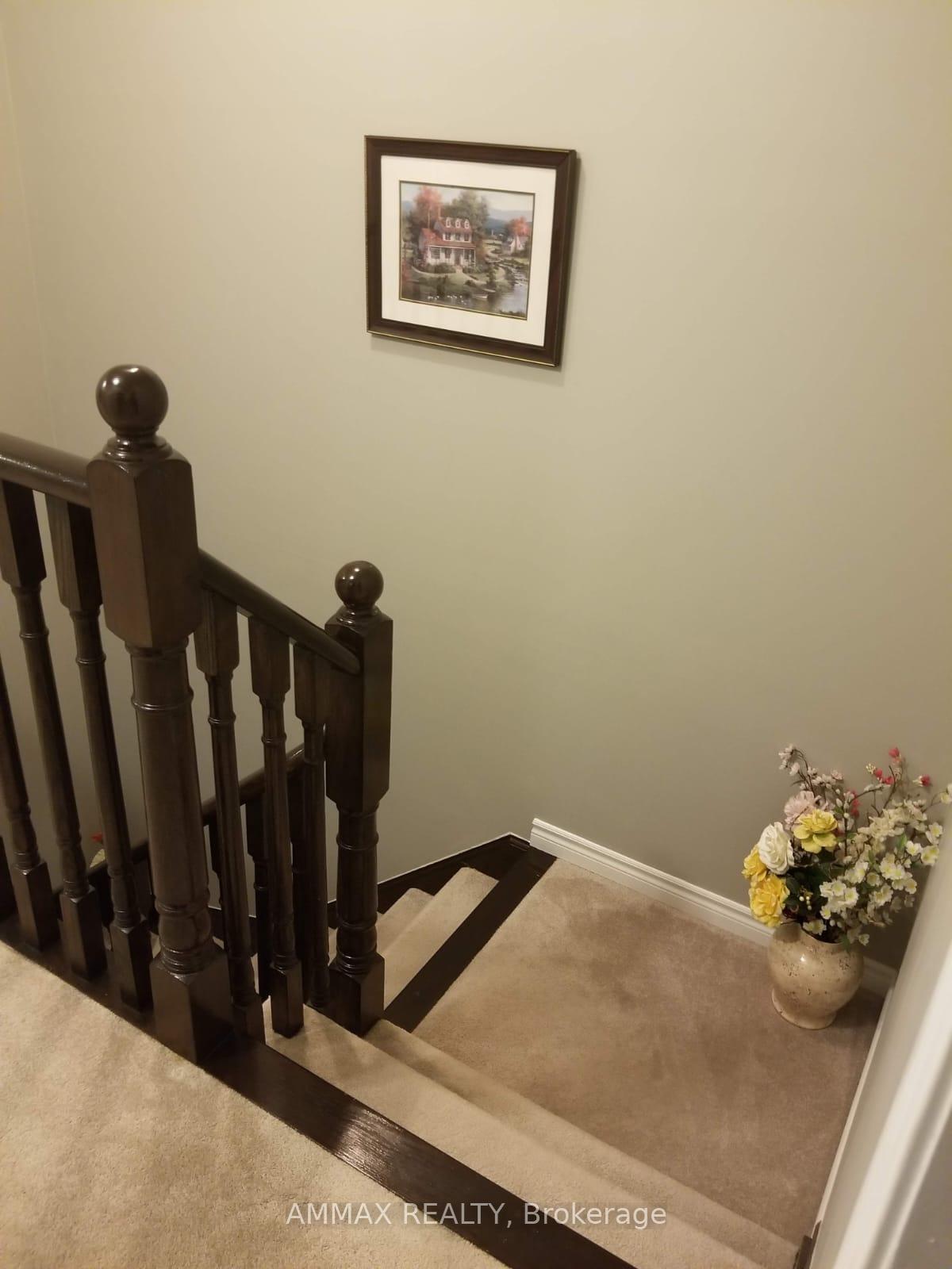 Photo 16 of 51 Wyndham Circle, Georgina, Sutton & Jackson's Point — HOMEH
