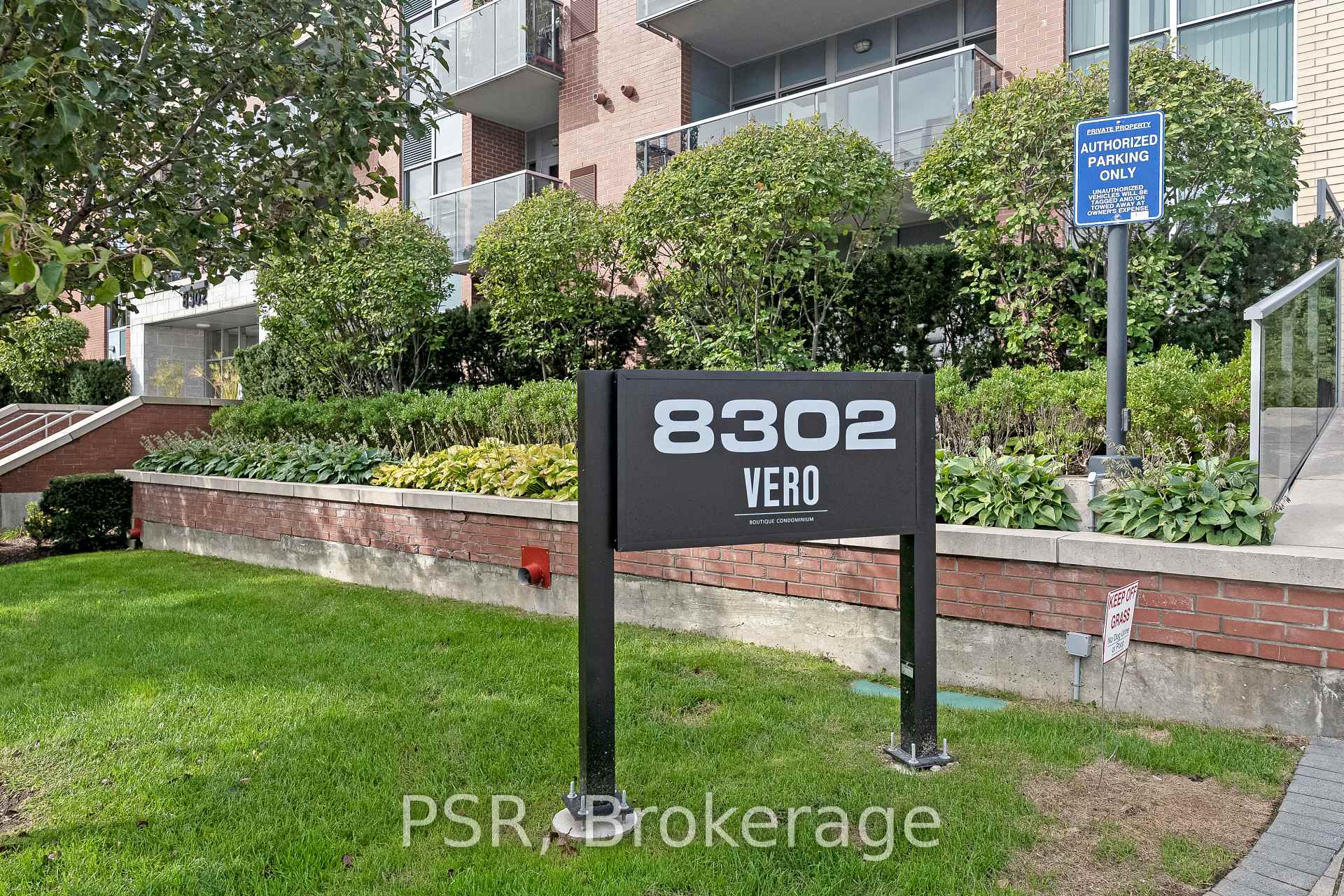 Photo 2 of Unit 202, 8302 Islington Avenue, Vaughan, Islington Woods — HOMEH