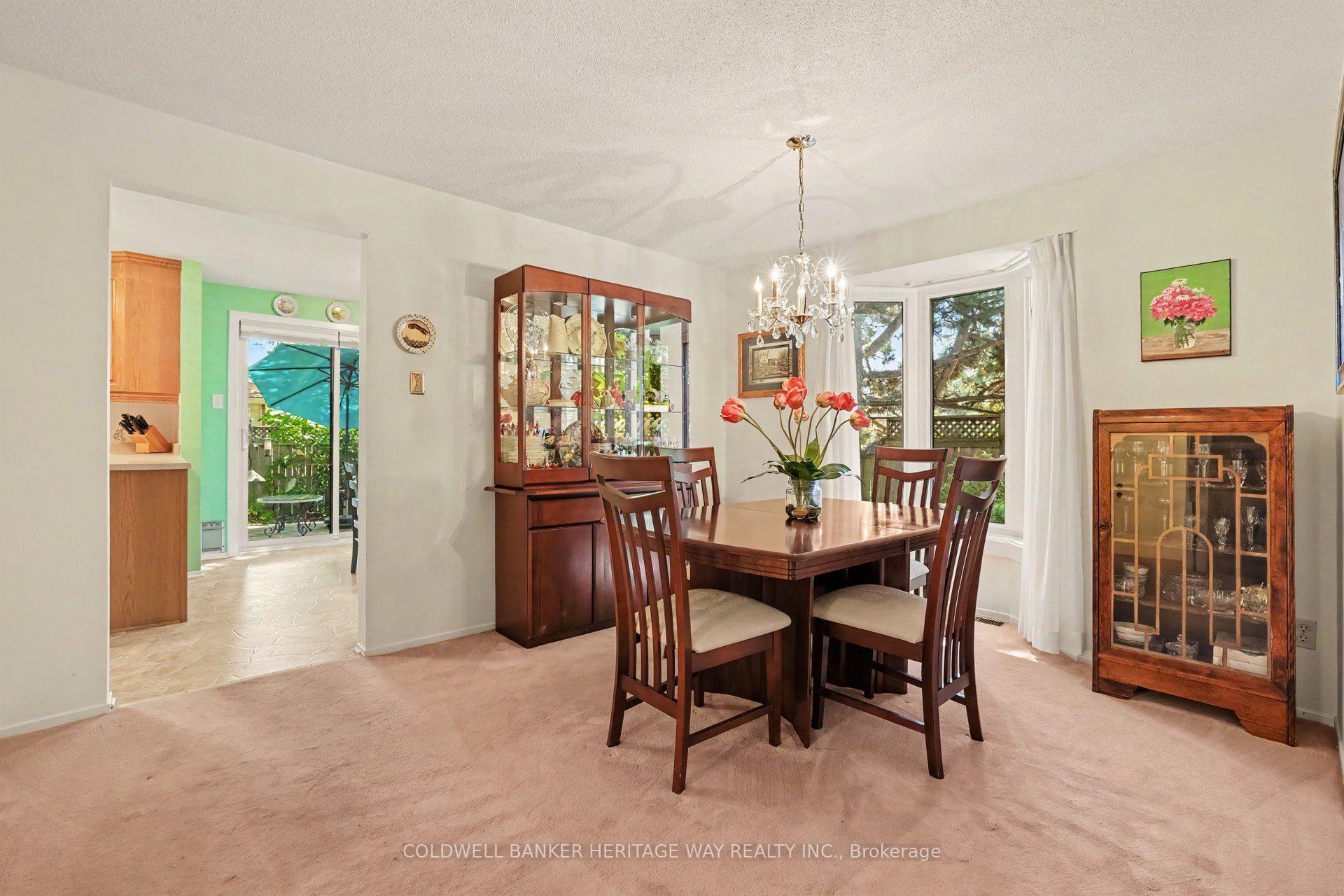 Photo 11 of 45 Shadetree Crescent, Ottawa, Borden Farm/Stewart Farm/Carleton Heights/Parkwood Hills — HOMEH