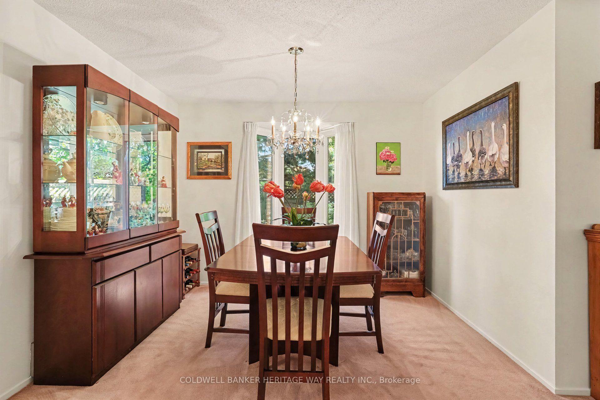 Photo 12 of 45 Shadetree Crescent, Ottawa, Borden Farm/Stewart Farm/Carleton Heights/Parkwood Hills — HOMEH
