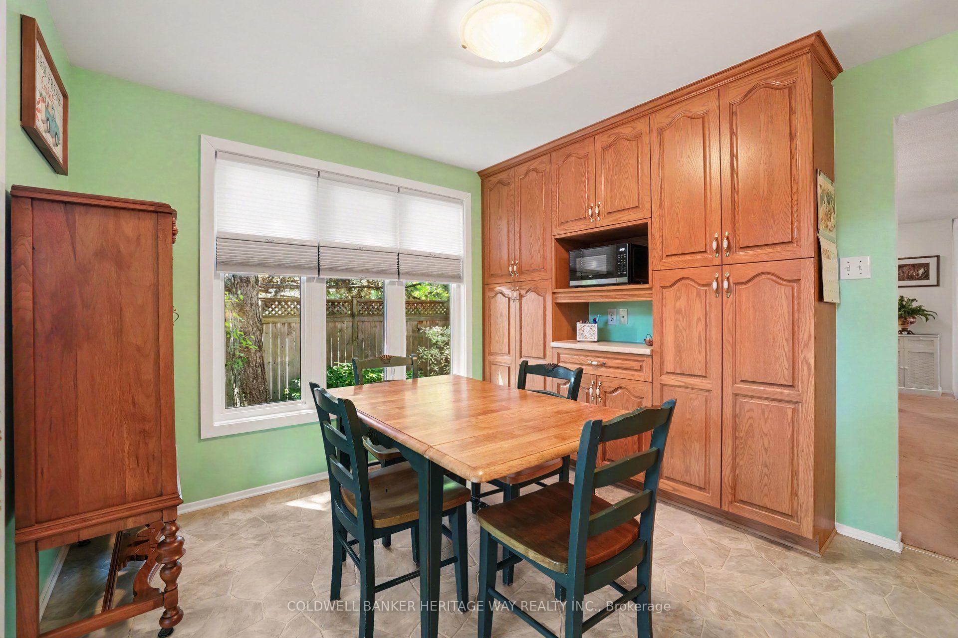 Photo 14 of 45 Shadetree Crescent, Ottawa, Borden Farm/Stewart Farm/Carleton Heights/Parkwood Hills — HOMEH