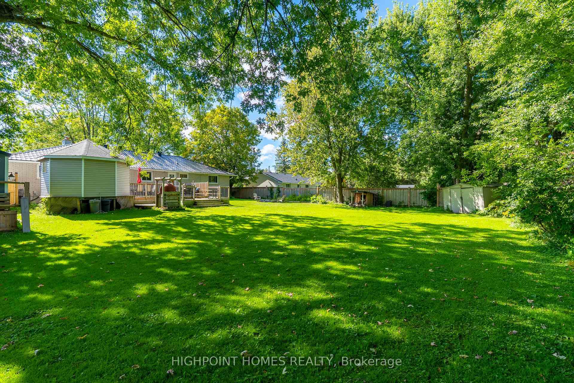 Photo 9 of 28 Main Street, Georgina, Pefferlaw — HOMEH