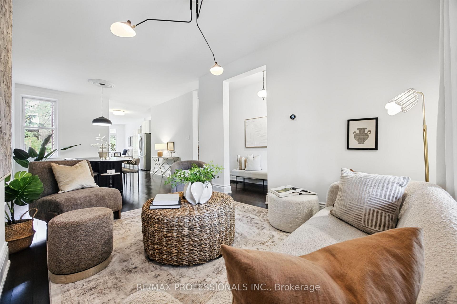 Photo 7 of 28 Wright Avenue, Toronto, Roncesvalles — HOMEH