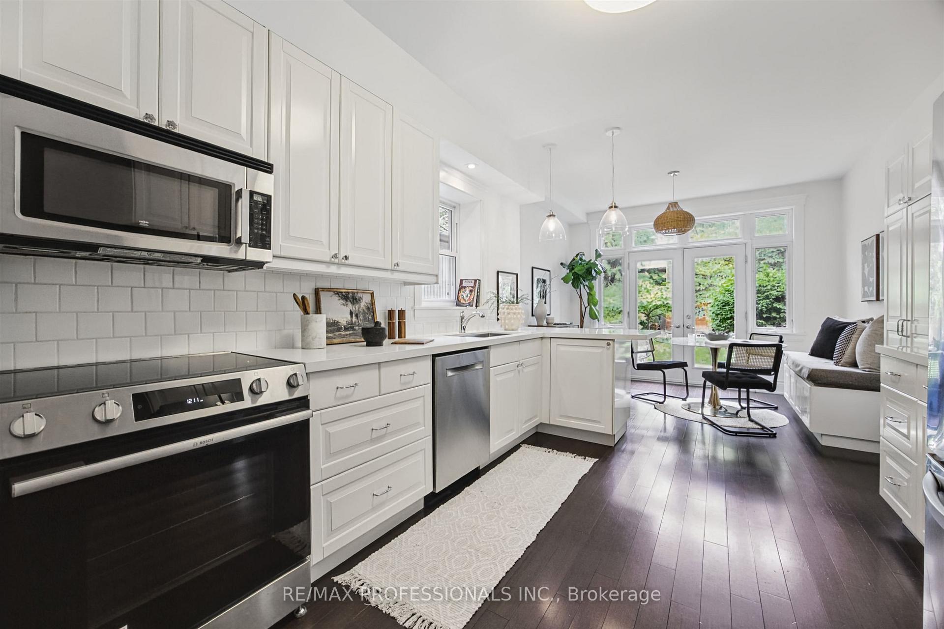 Photo 11 of 28 Wright Avenue, Toronto, Roncesvalles — HOMEH