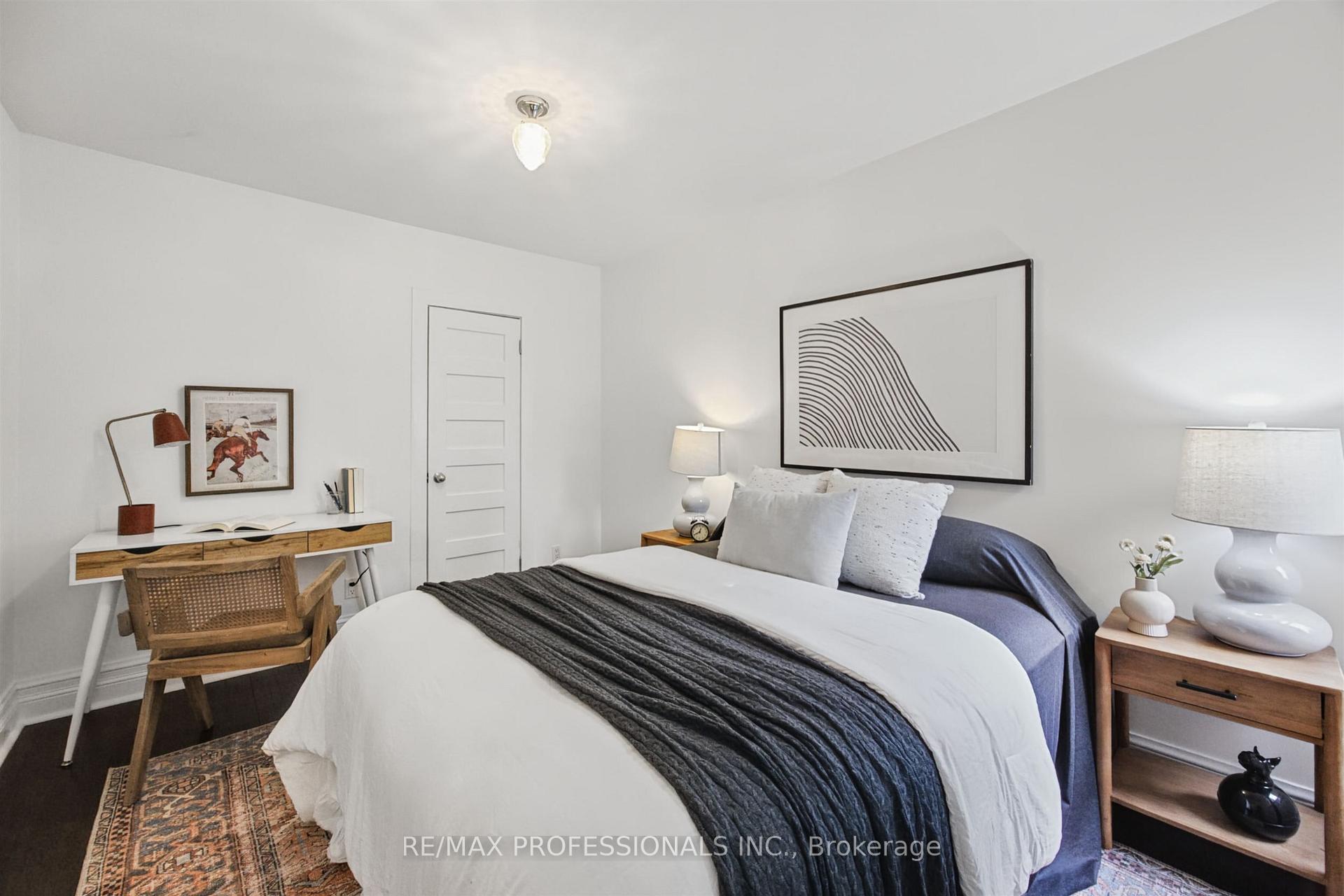 Photo 24 of 28 Wright Avenue, Toronto, Roncesvalles — HOMEH