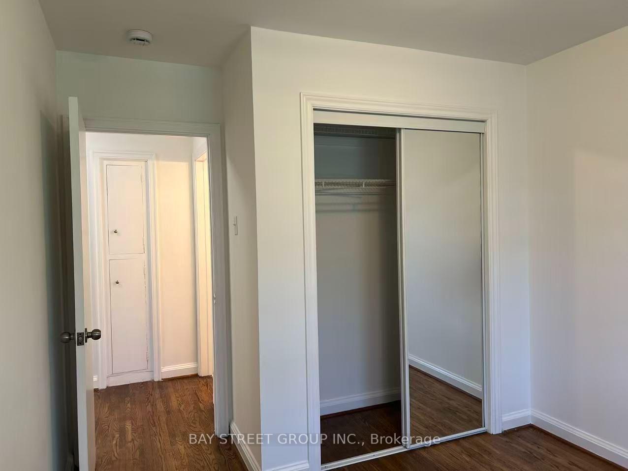 Photo 21 of 29 Harnish Crescent, North York, Newtonbrook East — HOMEH
