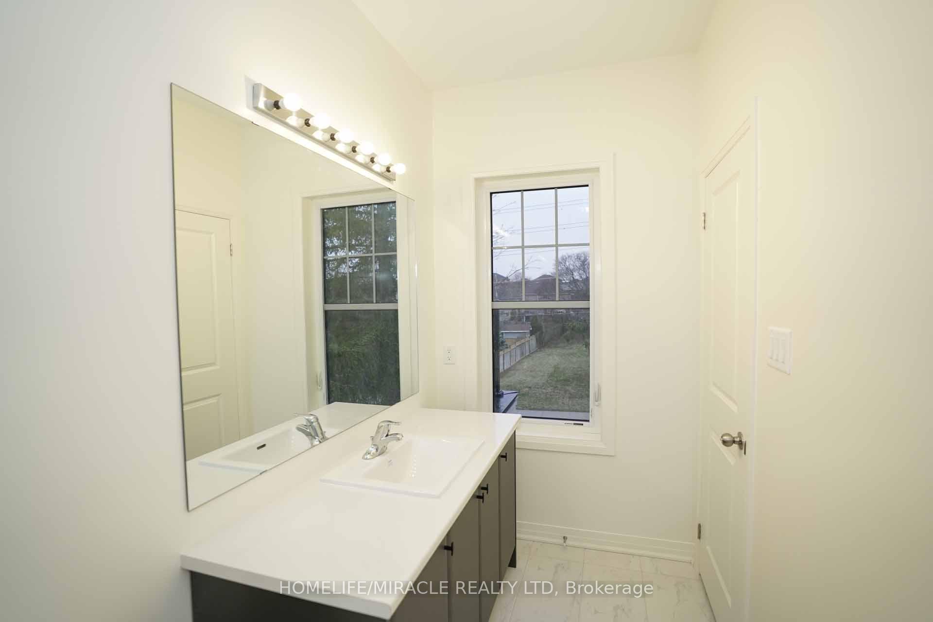 Photo 31 of 1561 Green Road, Clarington, Bowmanville — HOMEH