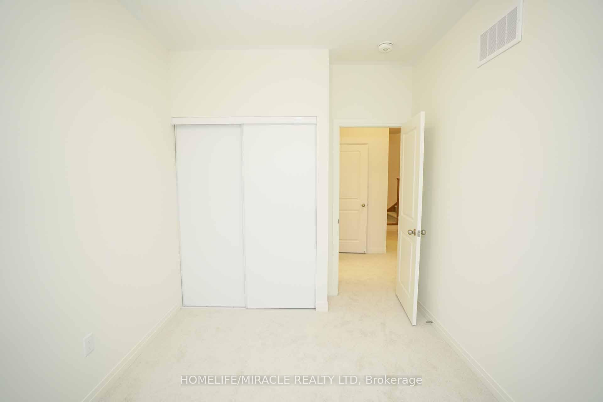 Photo 37 of 1561 Green Road, Clarington, Bowmanville — HOMEH