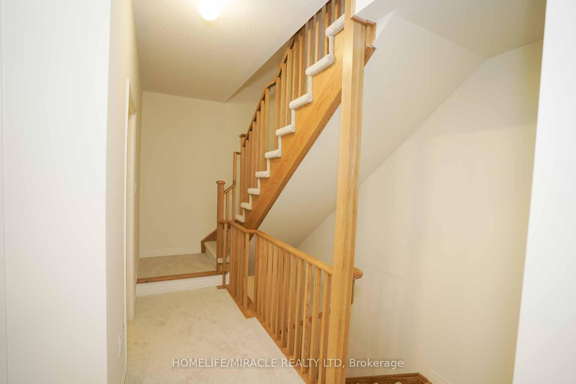 Photo 40 of 1561 Green Road, Clarington, Bowmanville — HOMEH