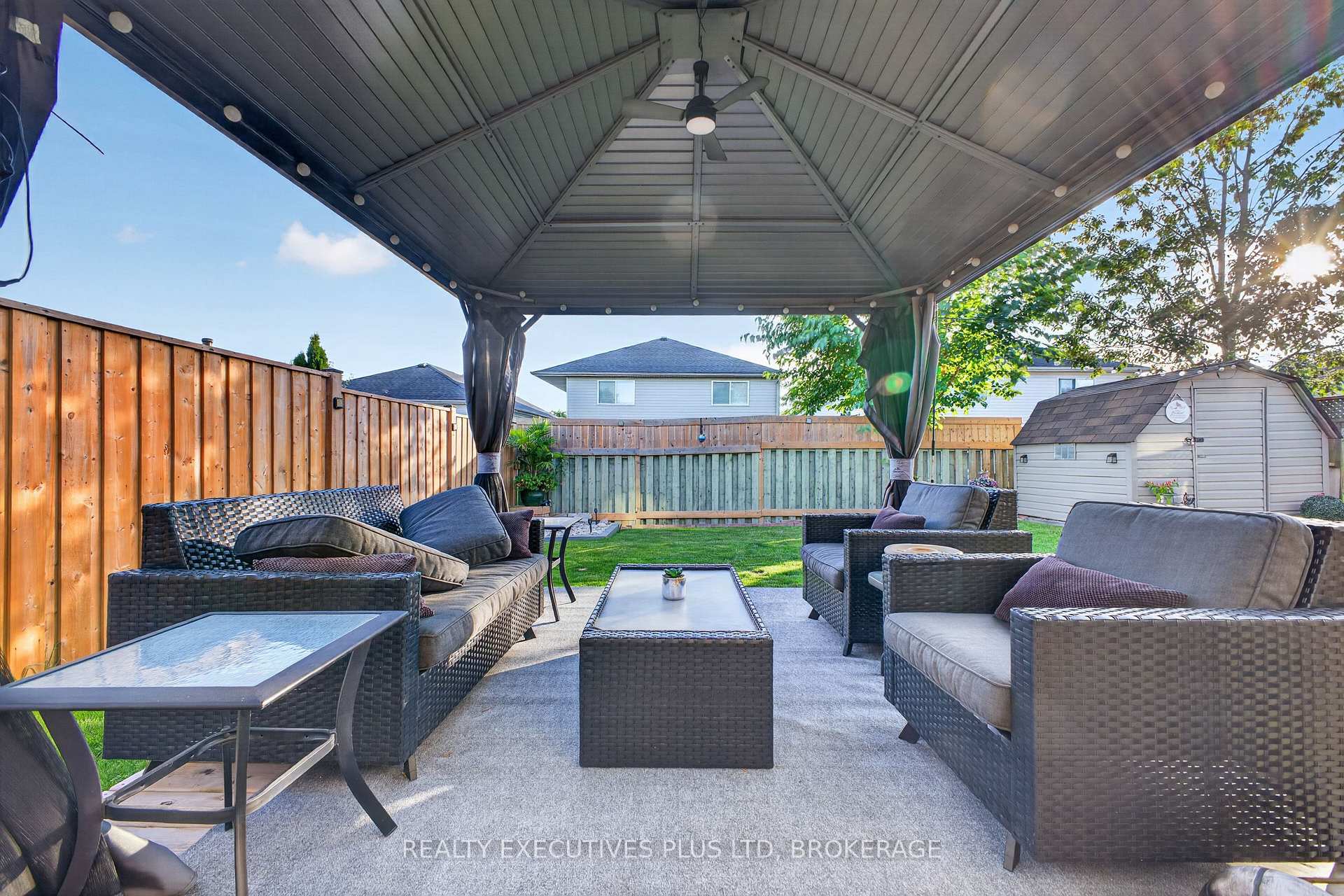 Photo 53 of 7802 Sabine Drive, Niagara Falls, Ascot — HOMEH
