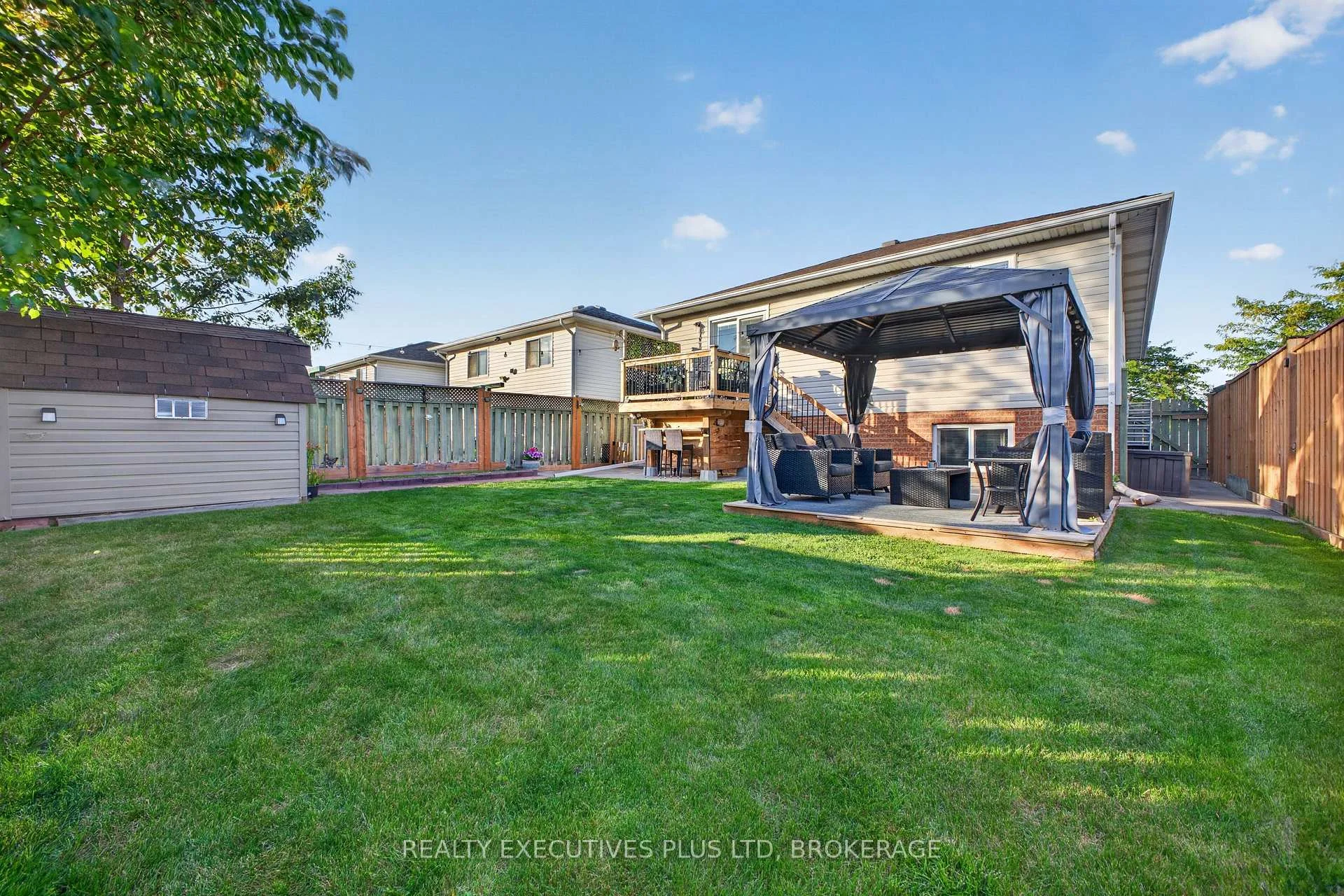 Photo 52 of 7802 Sabine Drive, Niagara Falls, Ascot — HOMEH