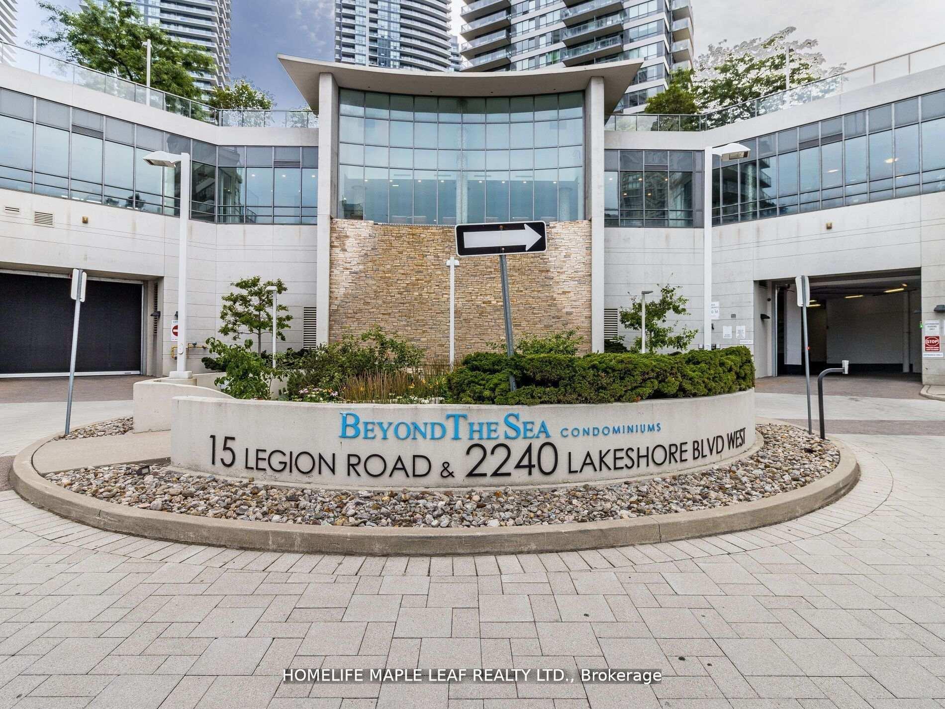 Photo 2 of Unit LPH02, 2240 Lakeshore Boulevard, Etobicoke, Mimico — HOMEH