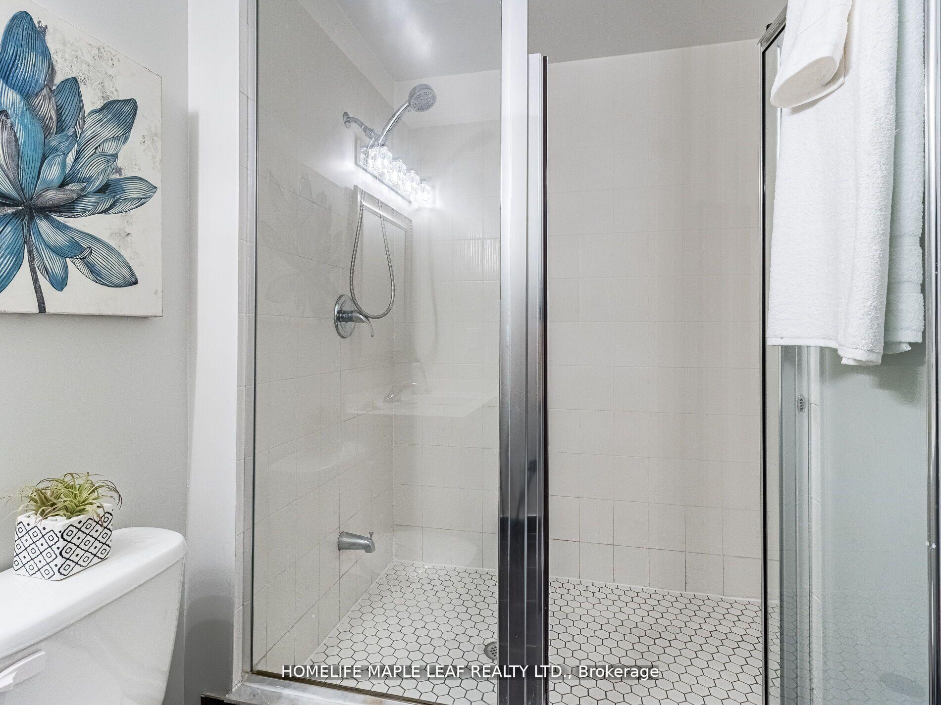 Photo 29 of Unit LPH02, 2240 Lakeshore Boulevard, Etobicoke, Mimico — HOMEH