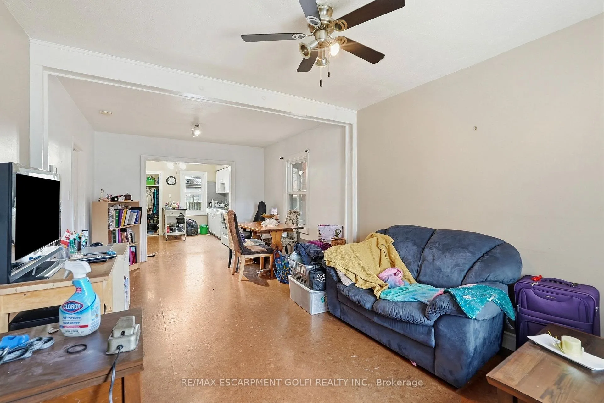 Photo 3 of 524 Roxborough Avenue, Hamilton, Homeside — HOMEH