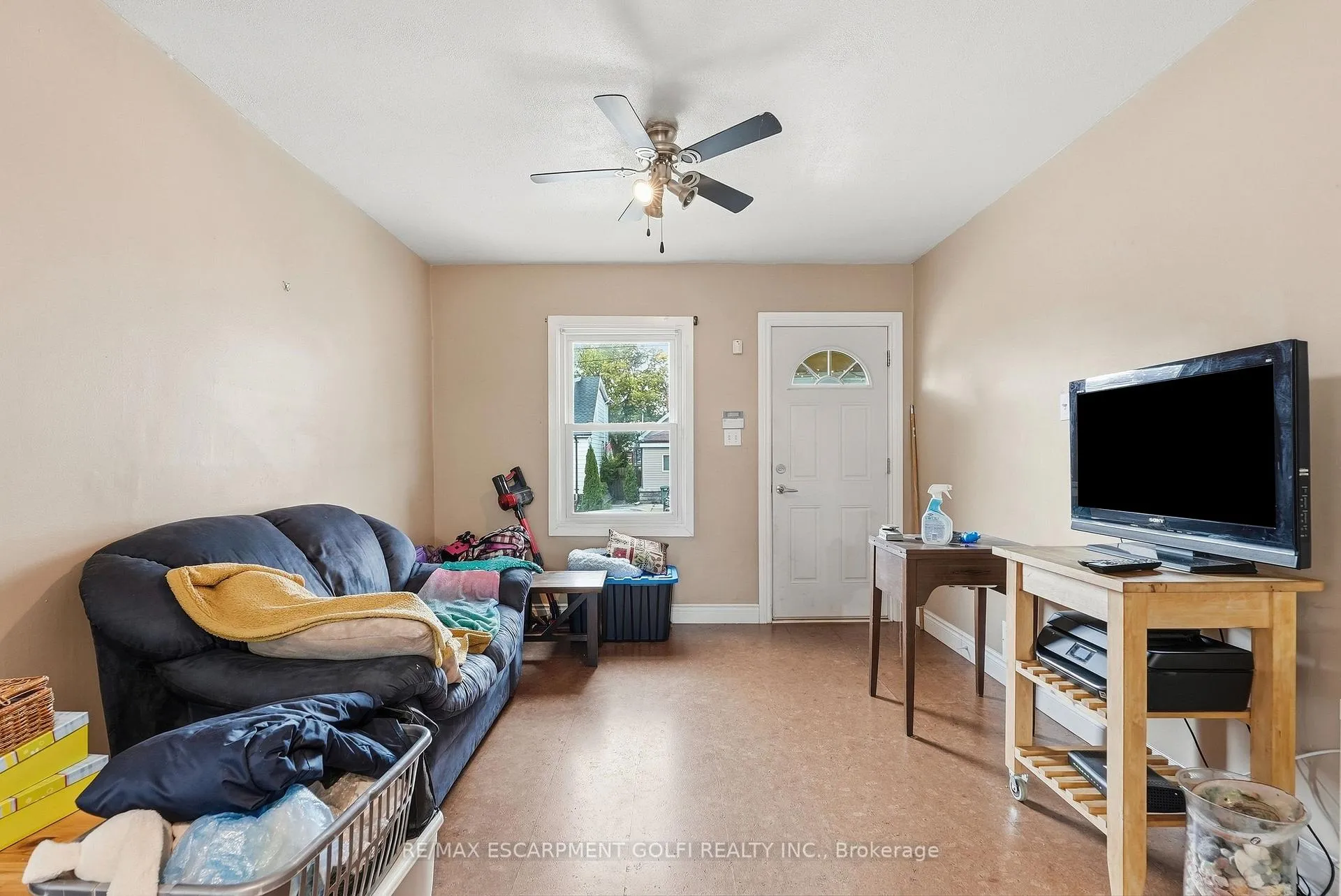 Photo 4 of 524 Roxborough Avenue, Hamilton, Homeside — HOMEH