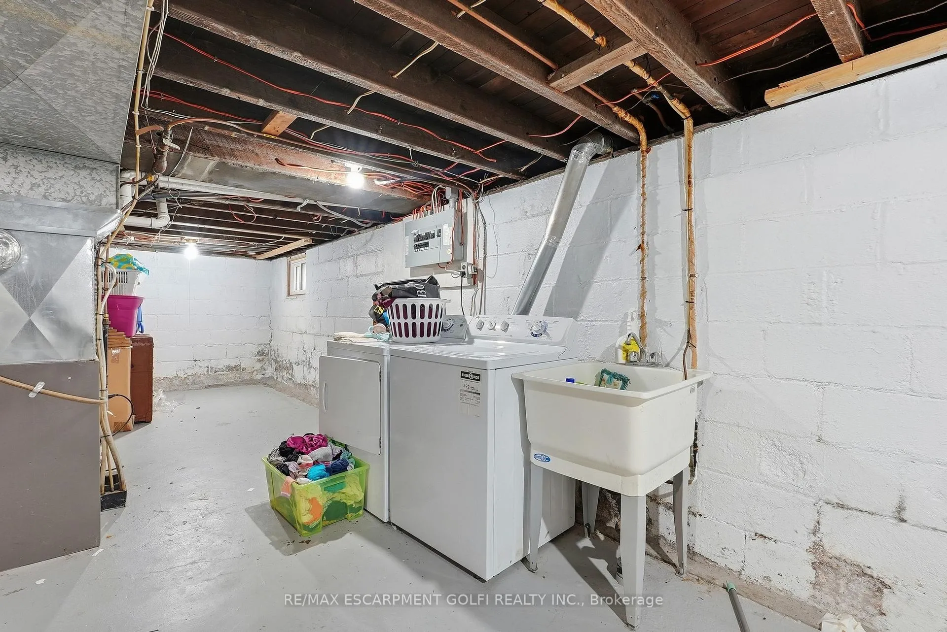 Photo 17 of 524 Roxborough Avenue, Hamilton, Homeside — HOMEH