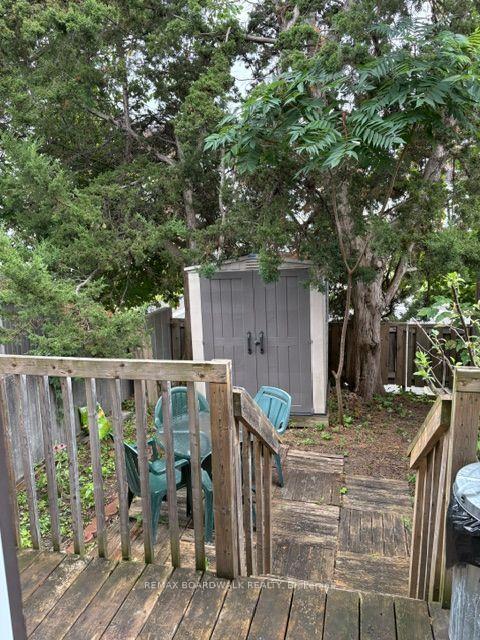 Photo 23 of 912 B Elmsmere Drive, Ottawa, Beacon Hill South — HOMEH