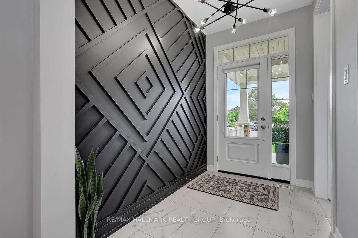 Photo 5 of 534 Nordmann Firr Court, Ottawa, Kanata - Emerald Meadows/Trailwest — HOMEH