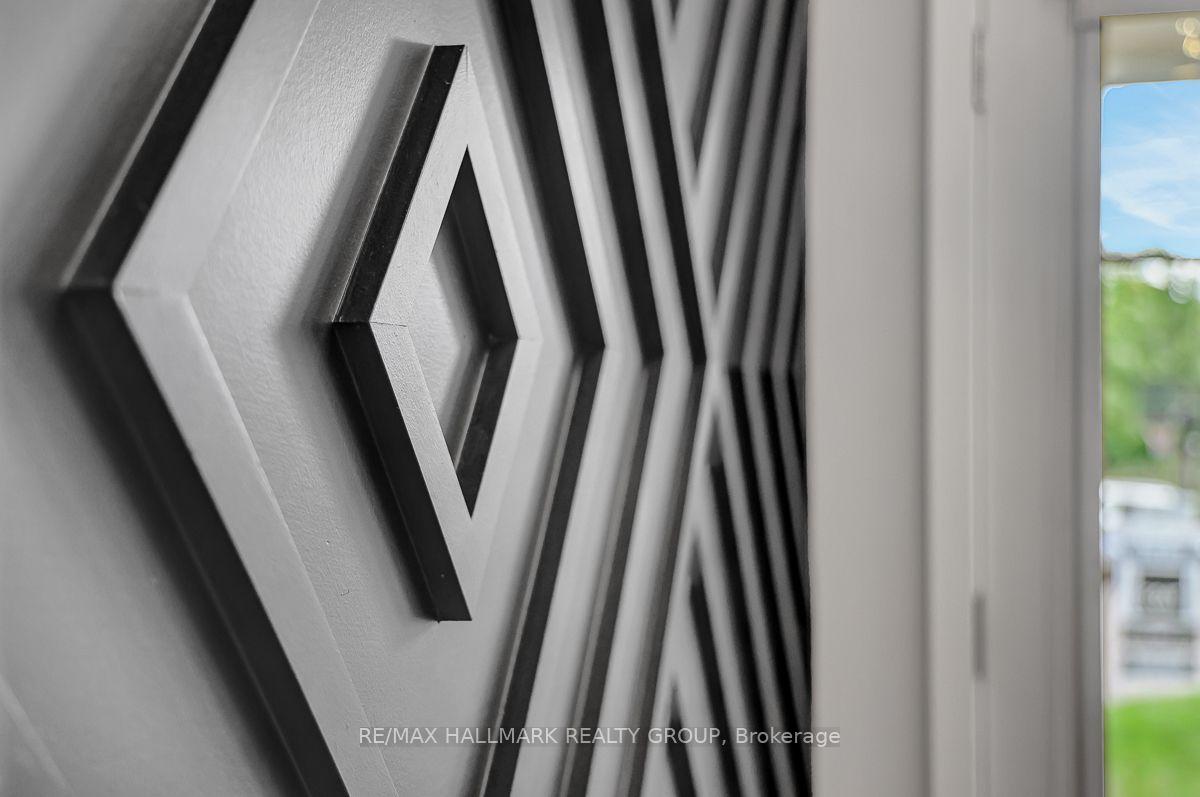 Photo 8 of 534 Nordmann Firr Court, Ottawa, Kanata - Emerald Meadows/Trailwest — HOMEH