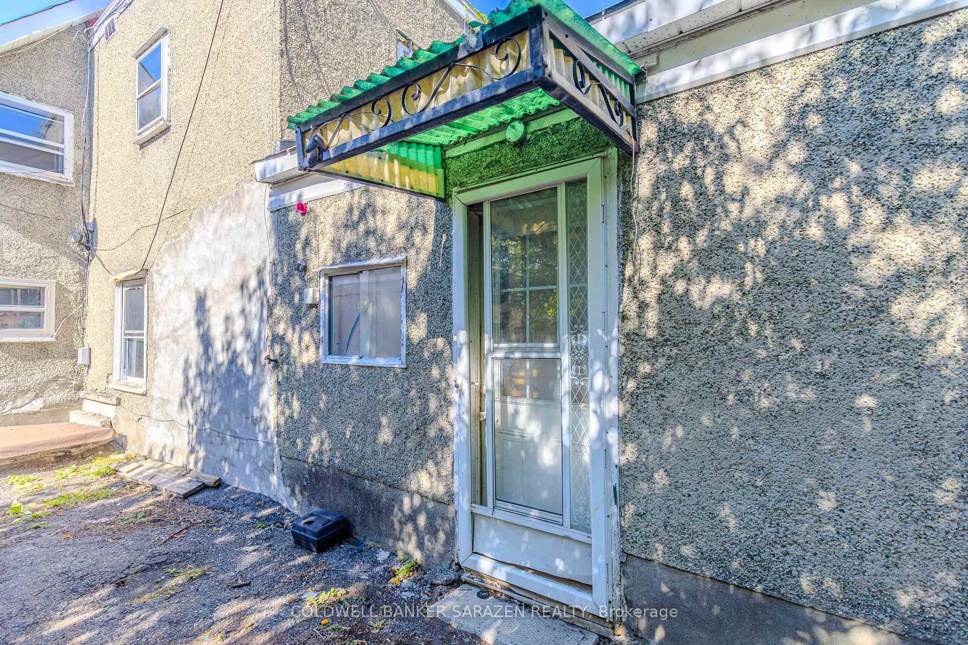 Photo 7 of 215 Desrosiers Street, Ottawa, Vanier — HOMEH