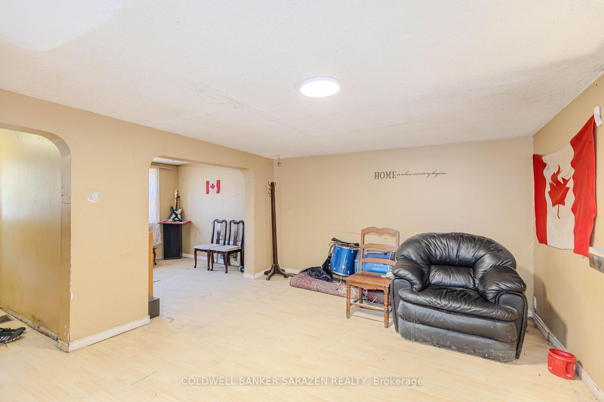 Photo 14 of 215 Desrosiers Street, Ottawa, Vanier — HOMEH