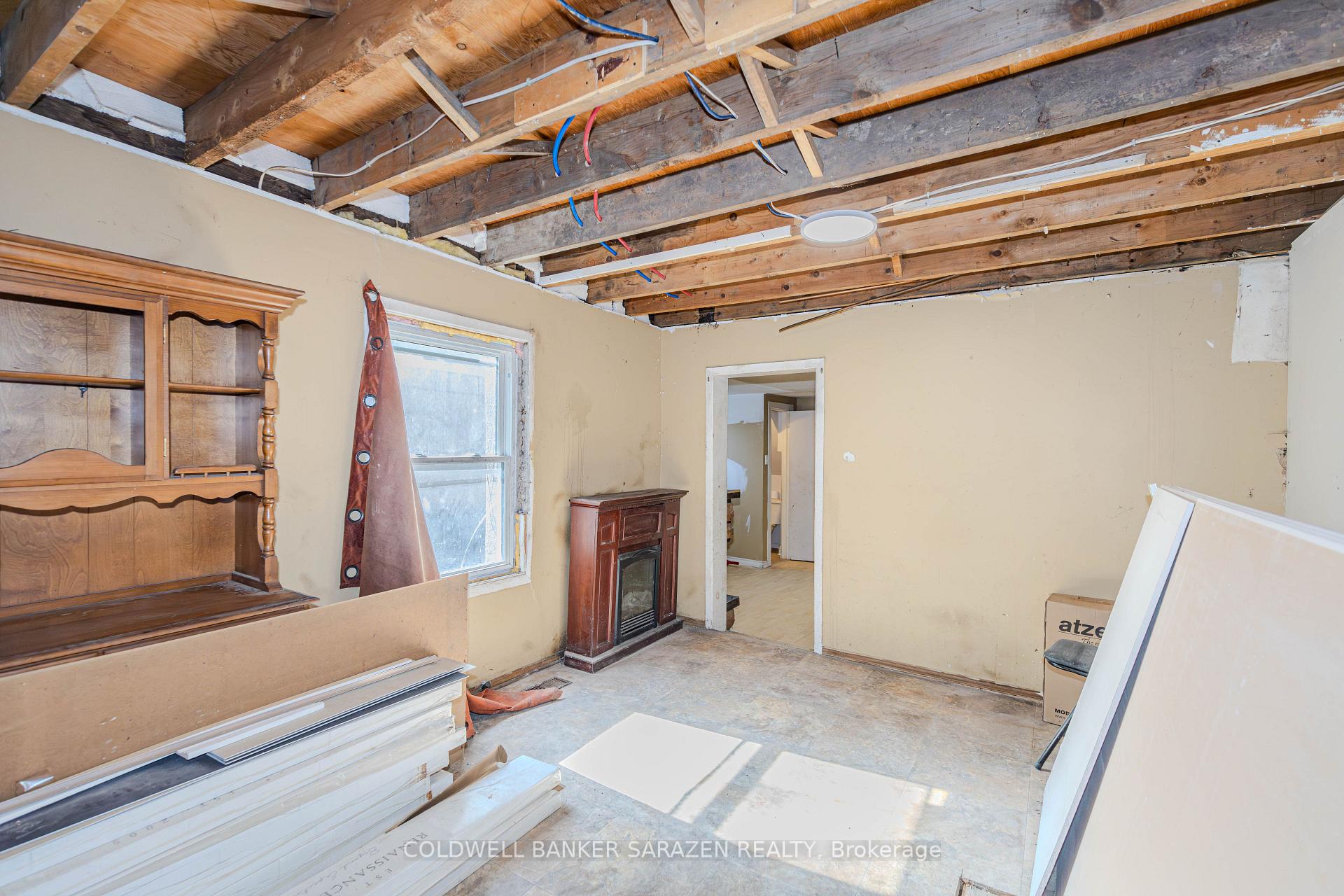Photo 18 of 215 Desrosiers Street, Ottawa, Vanier — HOMEH