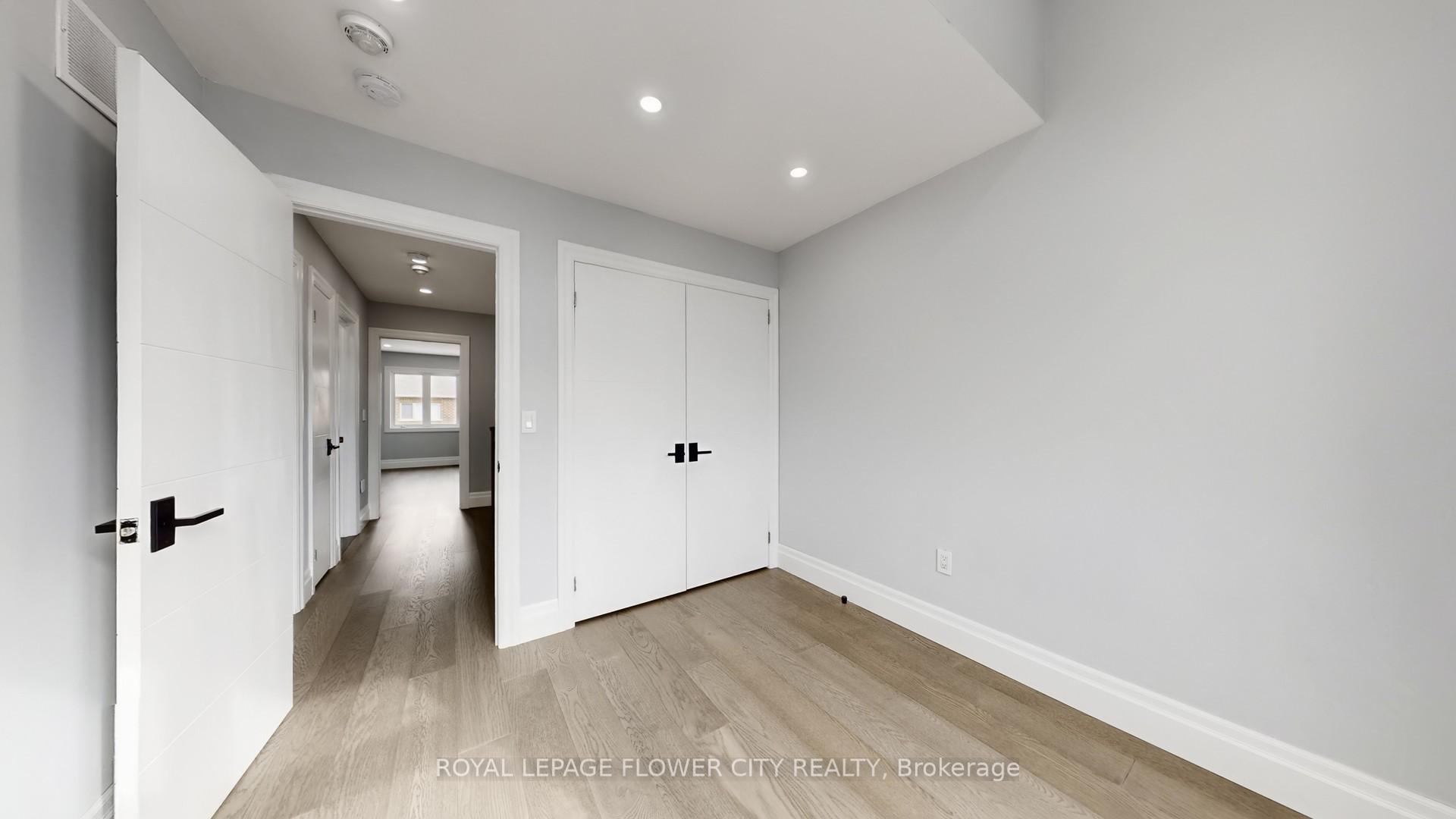 Photo 35 of 642 Sweetwater Crescent, Newmarket, Glenway Estates — HOMEH
