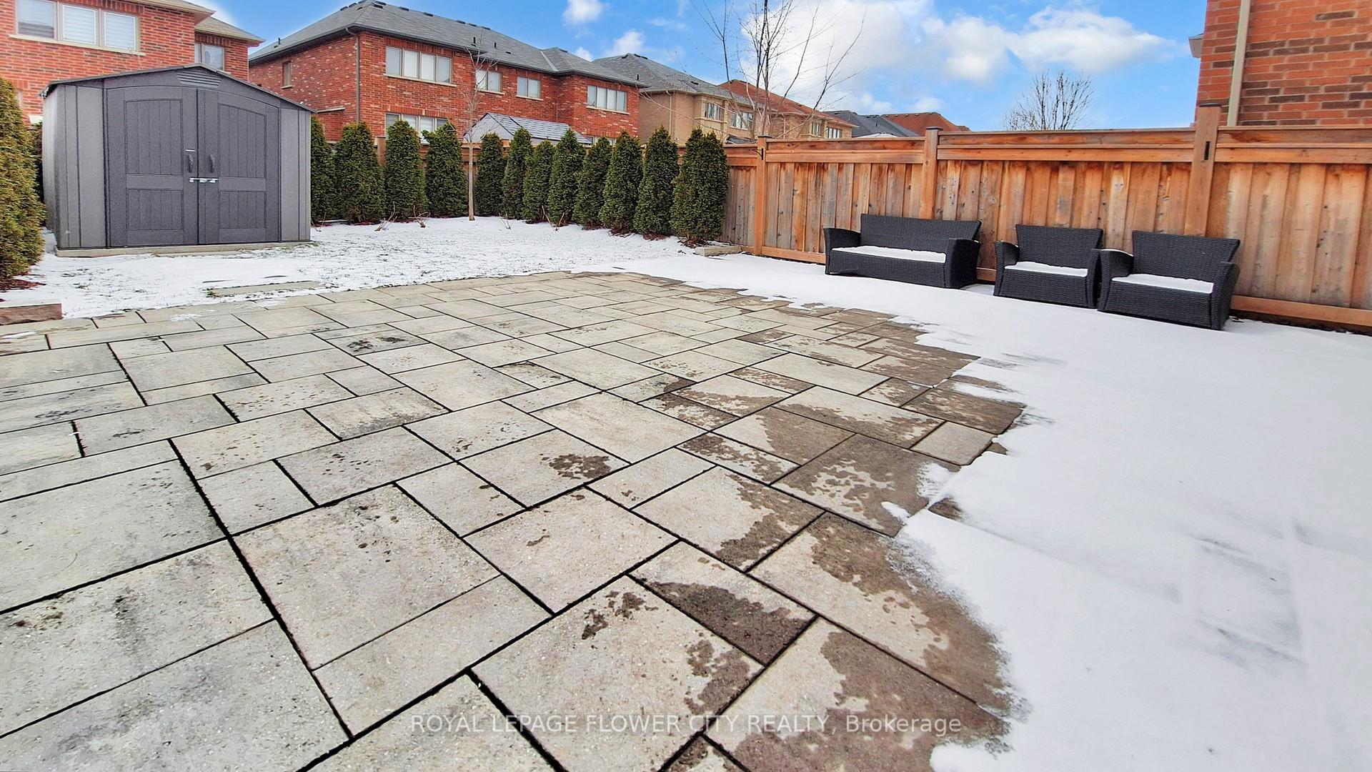 Photo 49 of 642 Sweetwater Crescent, Newmarket, Glenway Estates — HOMEH
