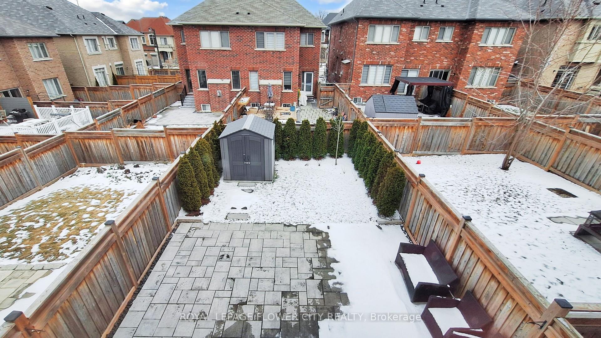Photo 50 of 642 Sweetwater Crescent, Newmarket, Glenway Estates — HOMEH