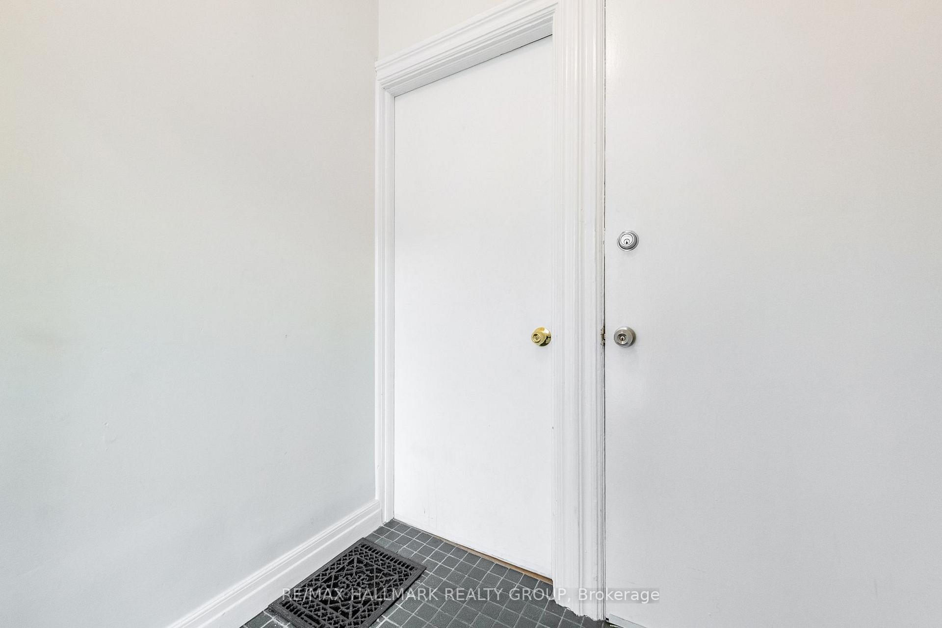 Photo 5 of 230 Percy Street, Ottawa, Ottawa Centre — HOMEH