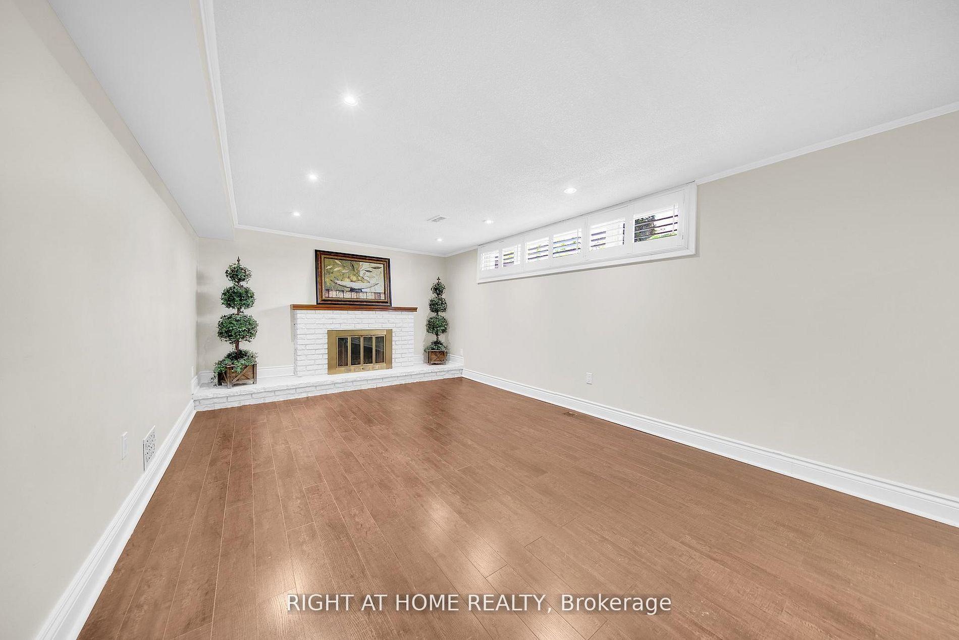 Photo 16 of Unit Basement, 19 Wall Avenue, North York, Humberlea-Pelmo Park — HOMEH