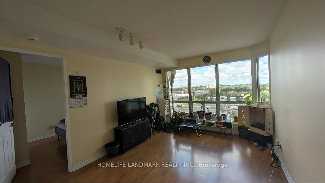 Photo 2 of Unit 1115, 8 Lee Centre Drive, Scarborough, Woburn — HOMEH
