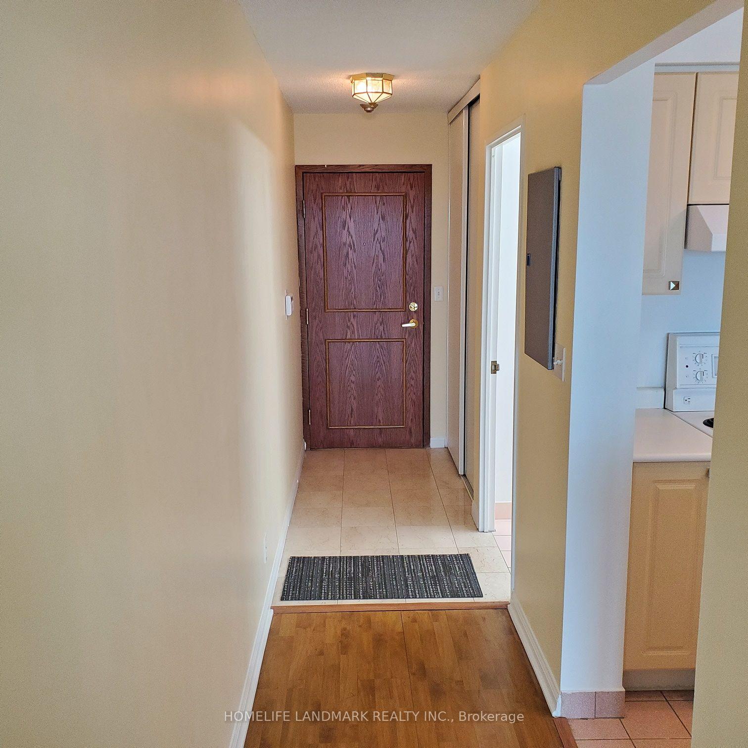 Photo 6 of Unit 1115, 8 Lee Centre Drive, Scarborough, Woburn — HOMEH