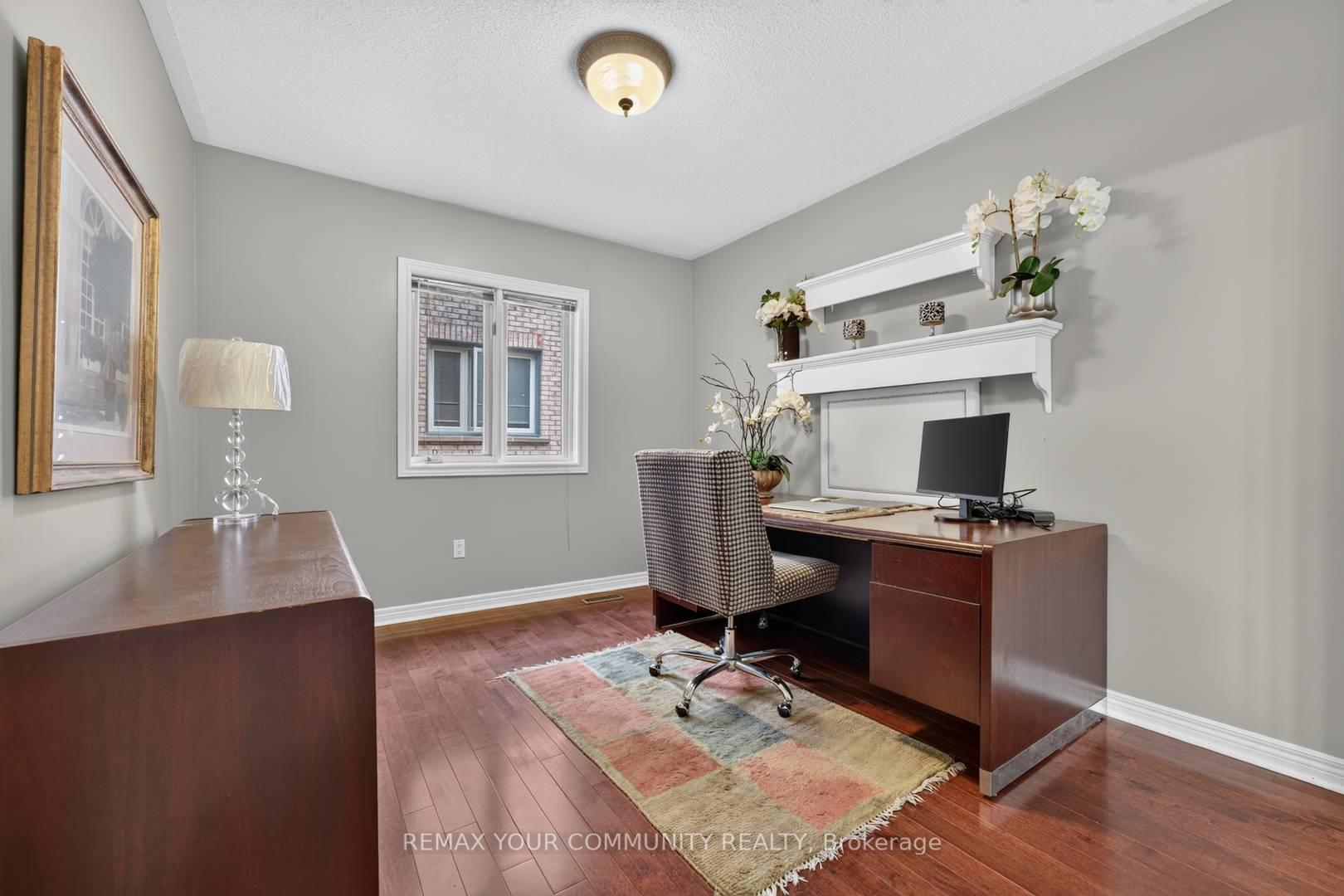 Photo 14 of 786 Exceller Circle, Newmarket, Stonehaven-Wyndham — HOMEH