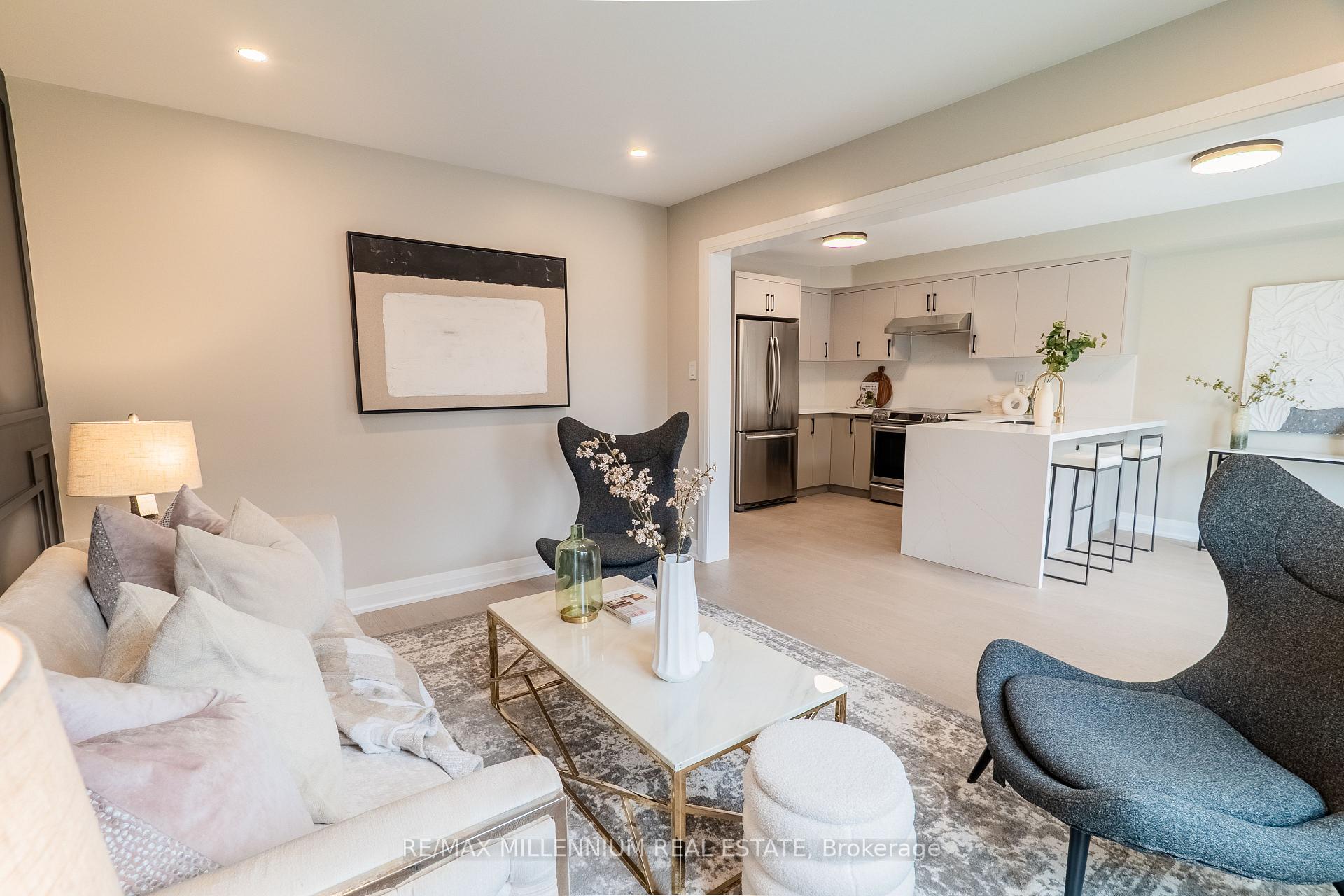 Photo 6 of 70 Fry Crescent, Clarington, Bowmanville — HOMEH