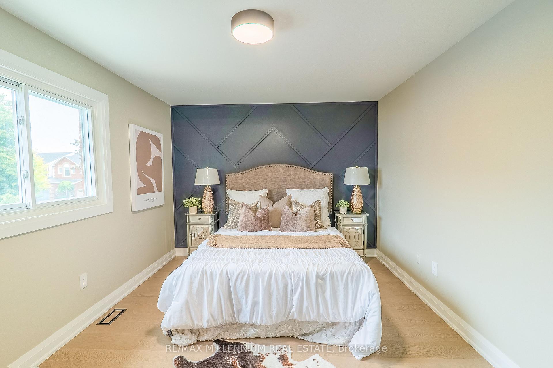 Photo 12 of 70 Fry Crescent, Clarington, Bowmanville — HOMEH