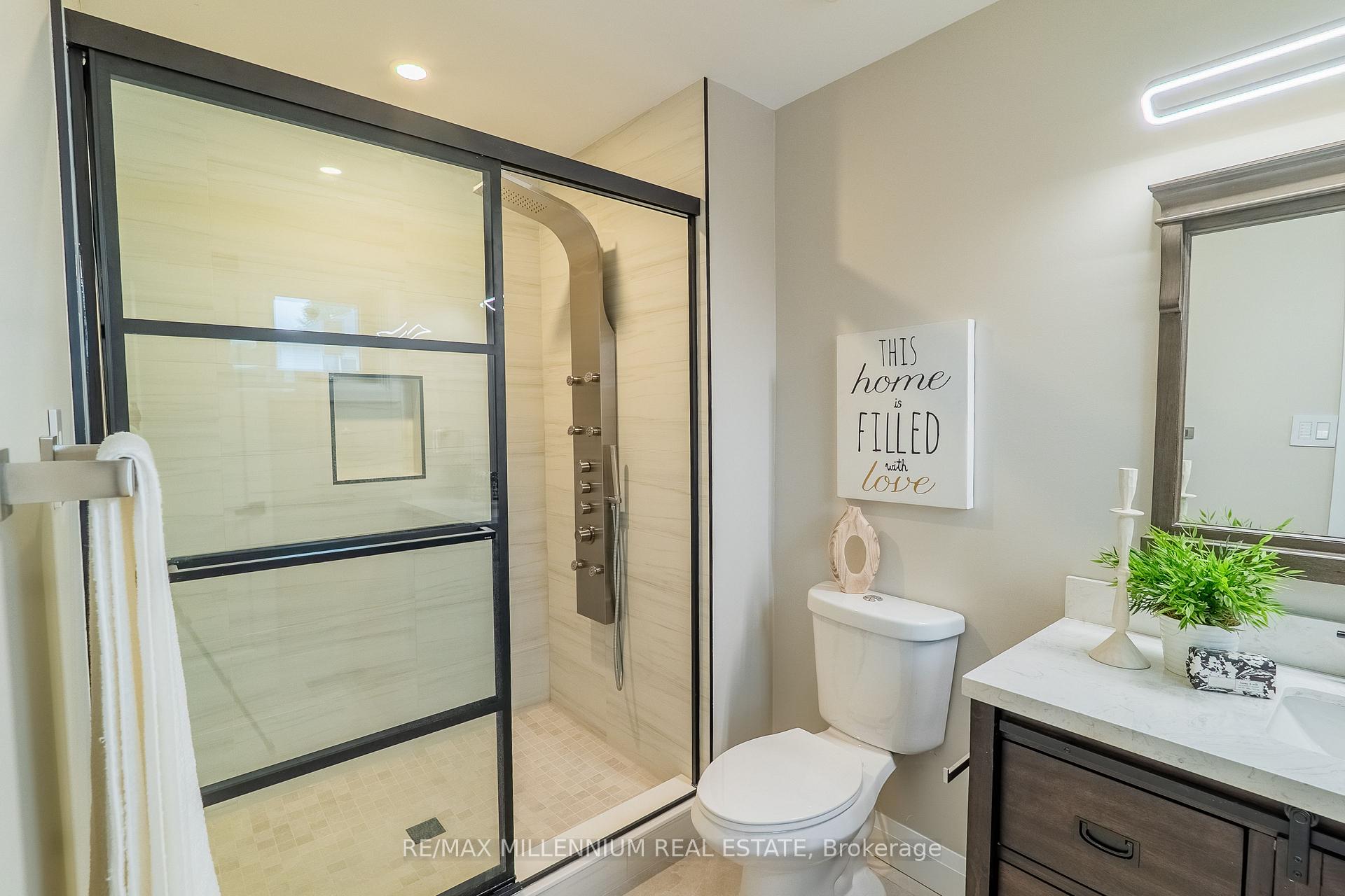 Photo 14 of 70 Fry Crescent, Clarington, Bowmanville — HOMEH