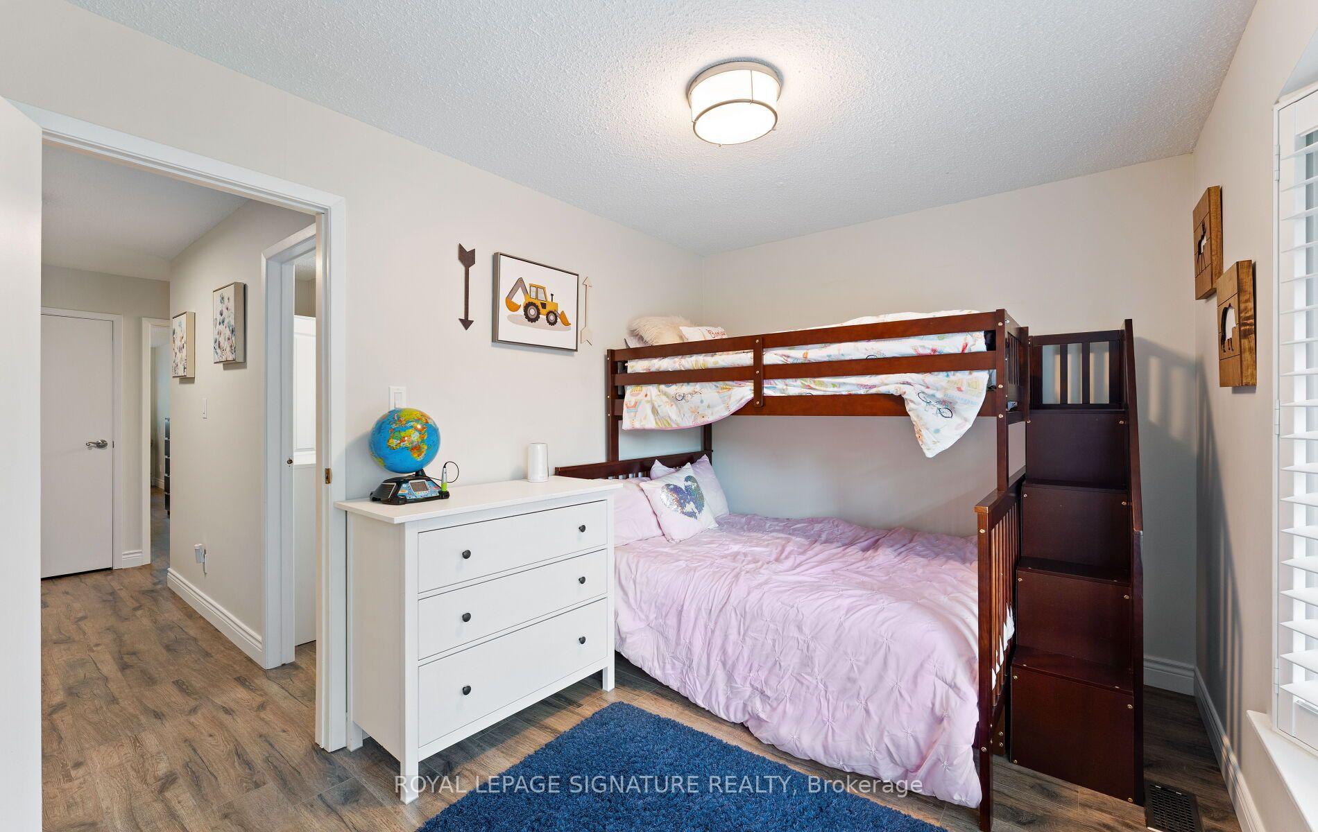 Photo 26 of 4045 Taffey Crescent, Mississauga, Erin Mills — HOMEH