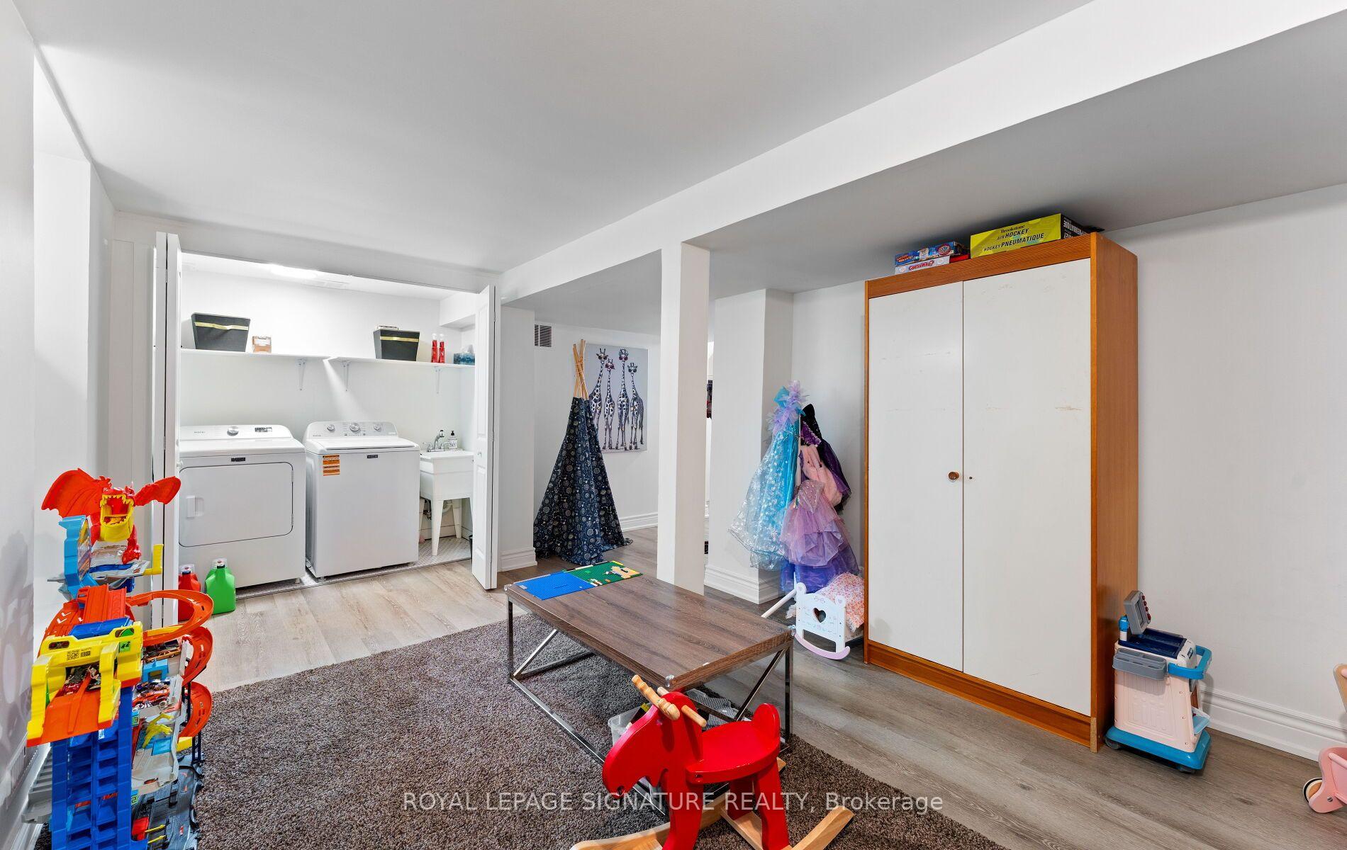 Photo 37 of 4045 Taffey Crescent, Mississauga, Erin Mills — HOMEH