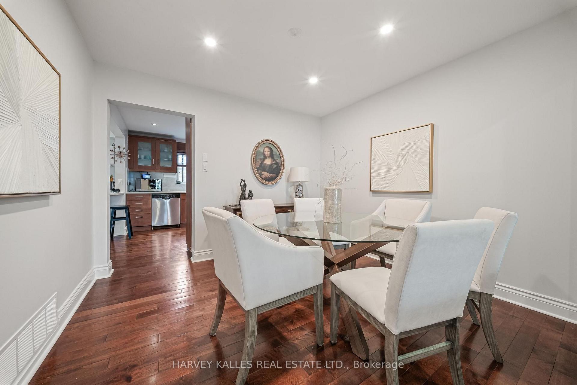 Photo 8 of 221 Snowshoe Crescent, Markham, German Mills — HOMEH