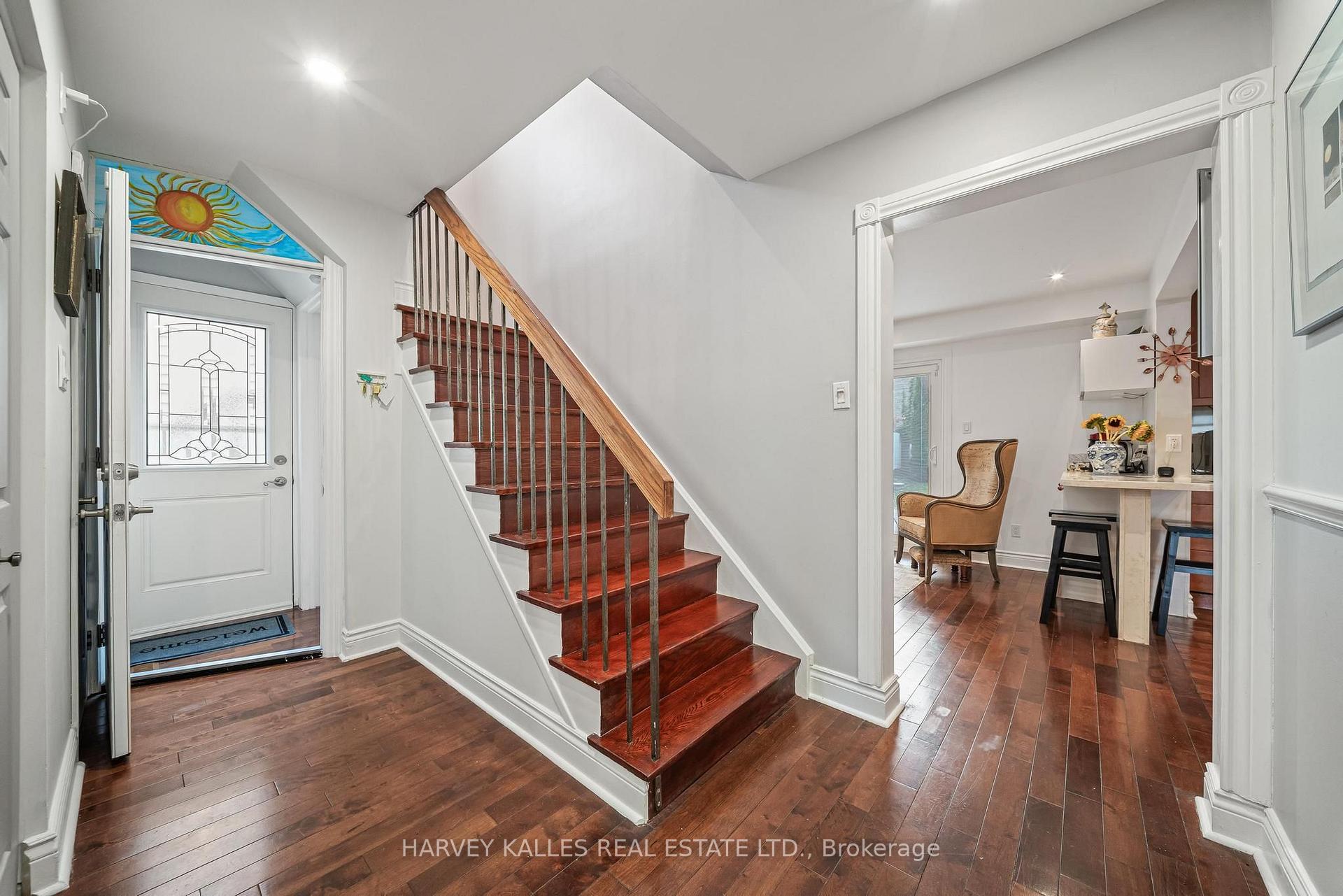 Photo 16 of 221 Snowshoe Crescent, Markham, German Mills — HOMEH