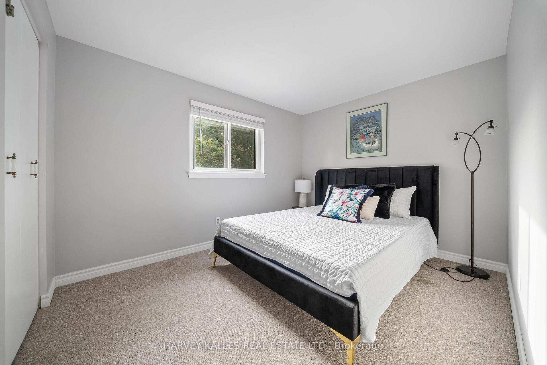 Photo 24 of 221 Snowshoe Crescent, Markham, German Mills — HOMEH