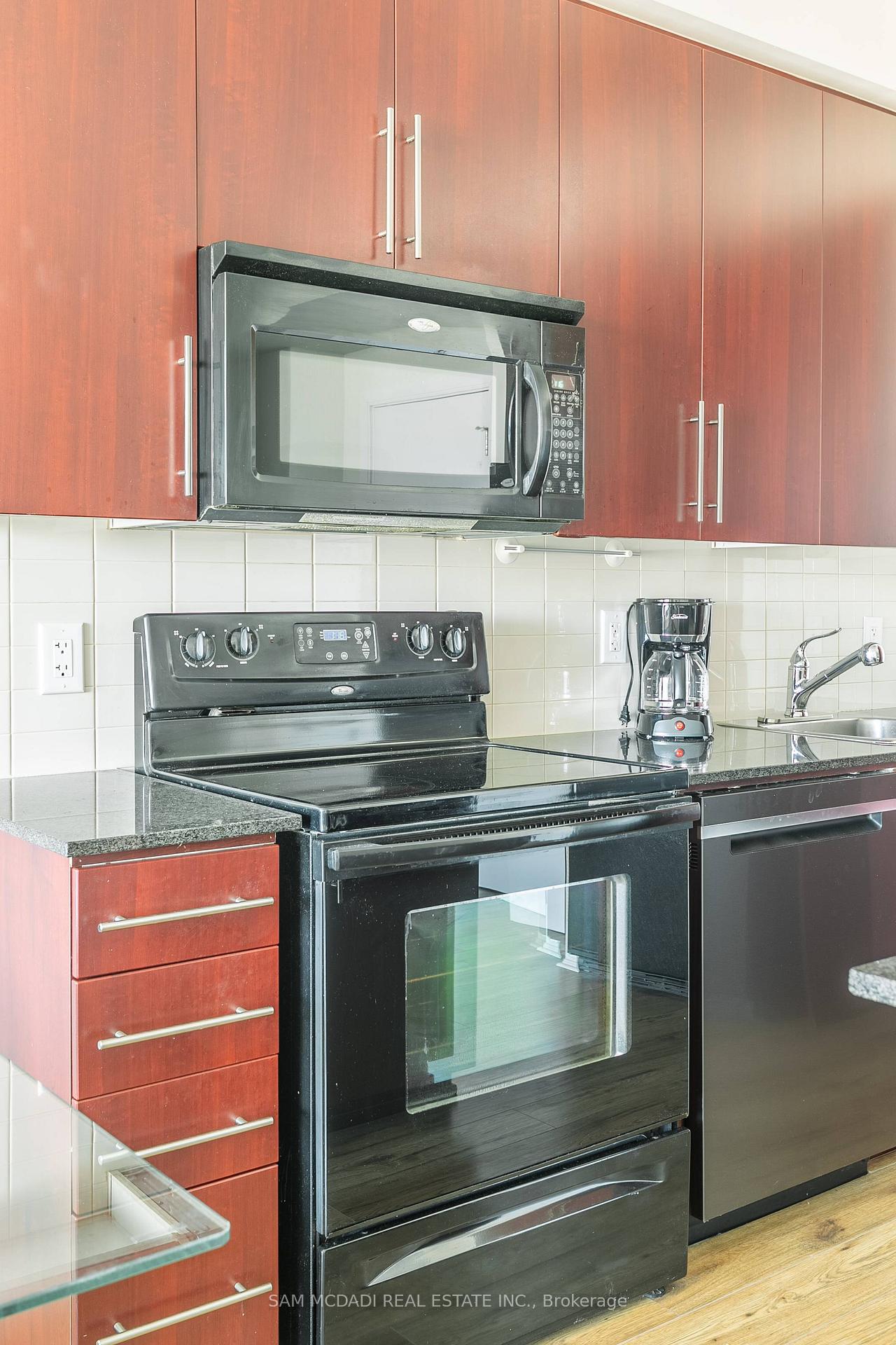 Photo 40 of Unit 1905, 330 Burnhamthorpe Road W, Mississauga, City Centre — HOMEH