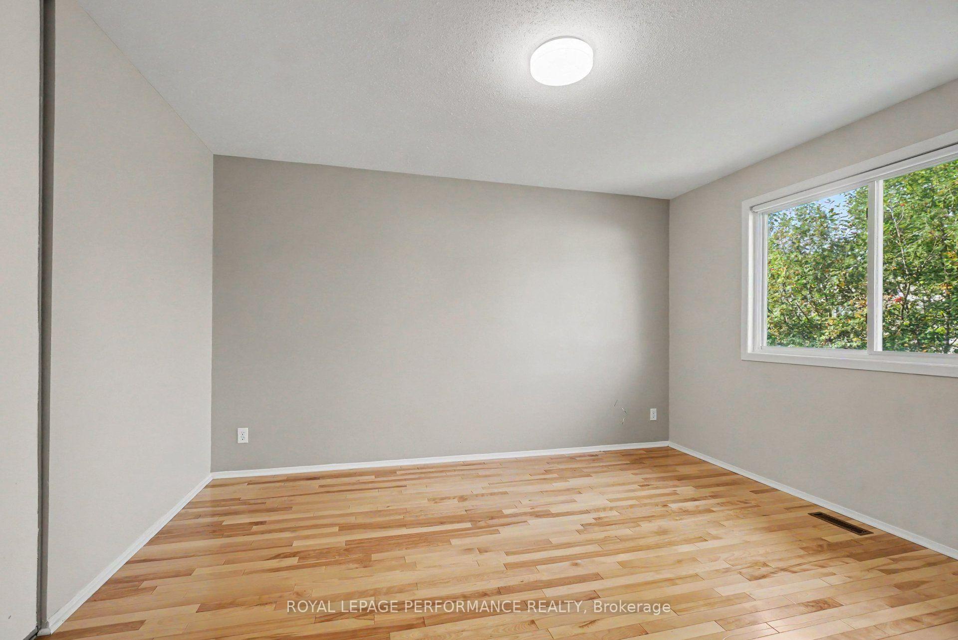 Photo 22 of 1466 Prestone Drive, Ottawa, Bilberry Creek/Queenswood Heights — HOMEH