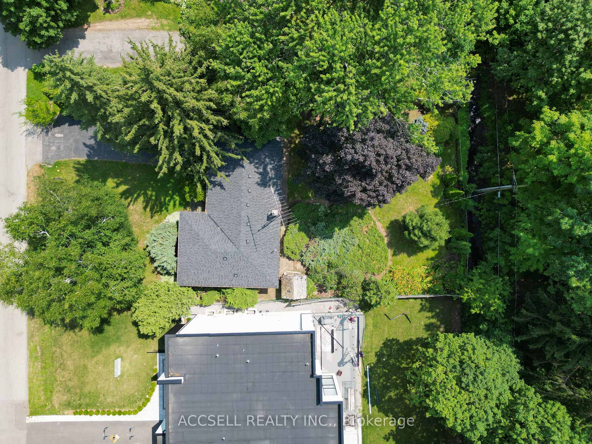 Photo 25 of 1358 Sedgewick Crescent, Oakville, Southwest — HOMEH